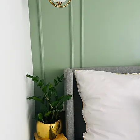 4 Pietro Διαμέρισμα *